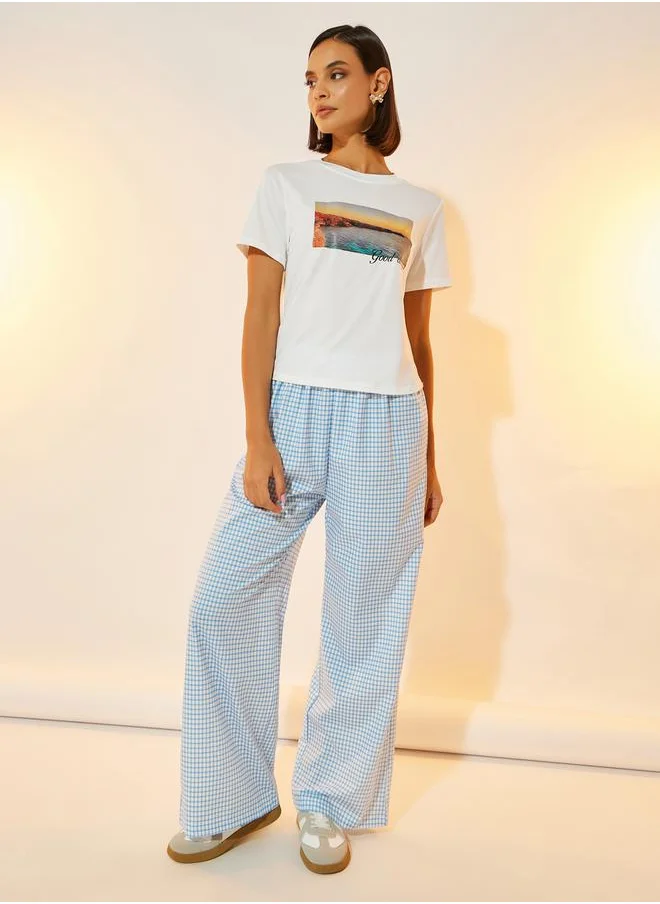 تايك تو Graphic Print Round Neck T-Shirt & Gingham Check Pants Co-Ords