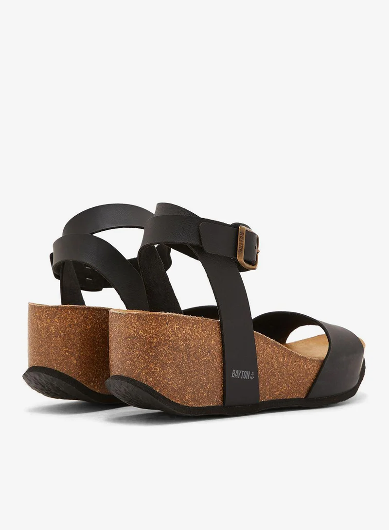 بيتون صندل بقاعدة سميكة