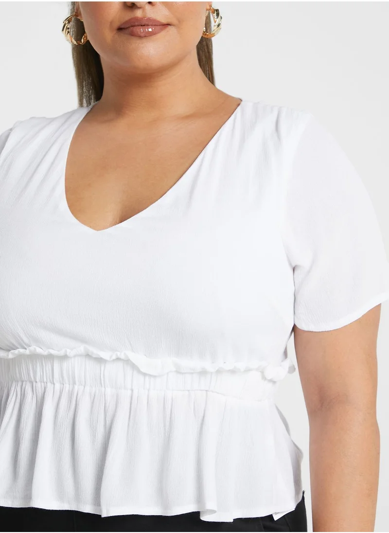 Missguided Curve Cheesecloth Plunge Peplum Top