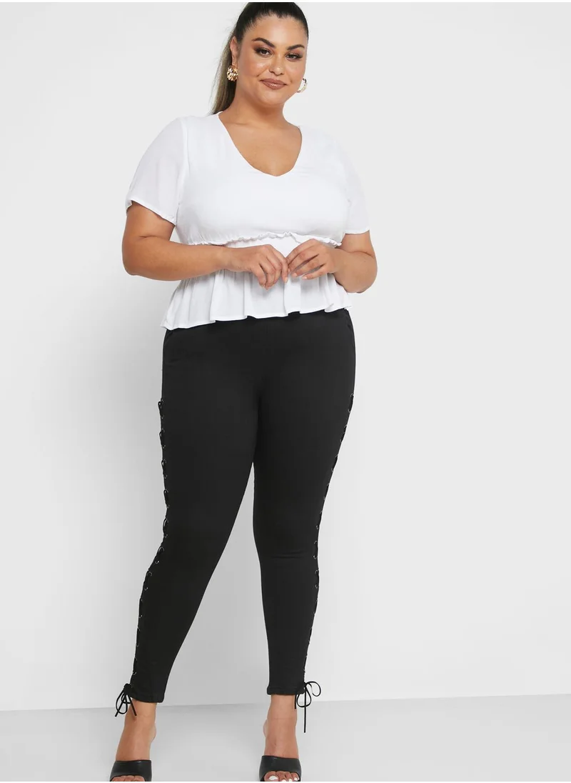 Missguided Curve Cheesecloth Plunge Peplum Top
