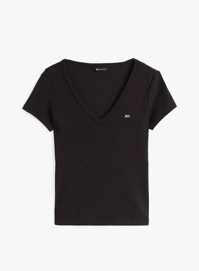 TOMMY JEANS Essential V-Neck Slim Fit T-Shirt