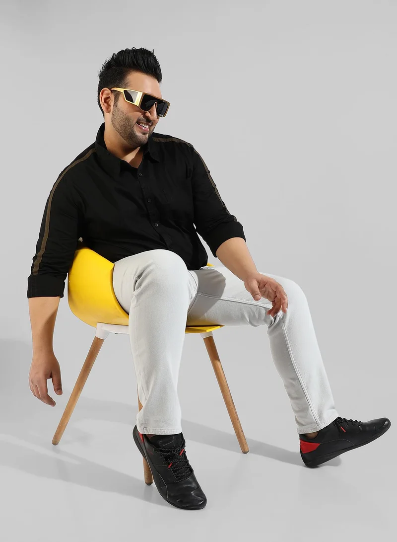 Instafab Plus Men's Solid Black Regular Fit Casual Shirt