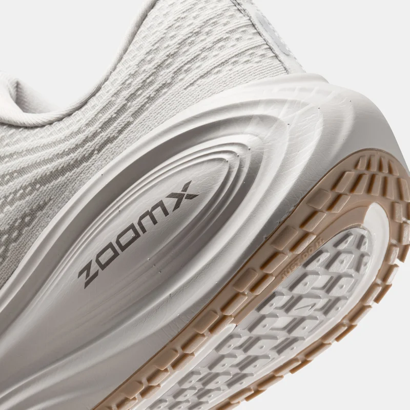 نايكي Men's Vomero Plus Road Running Shoes