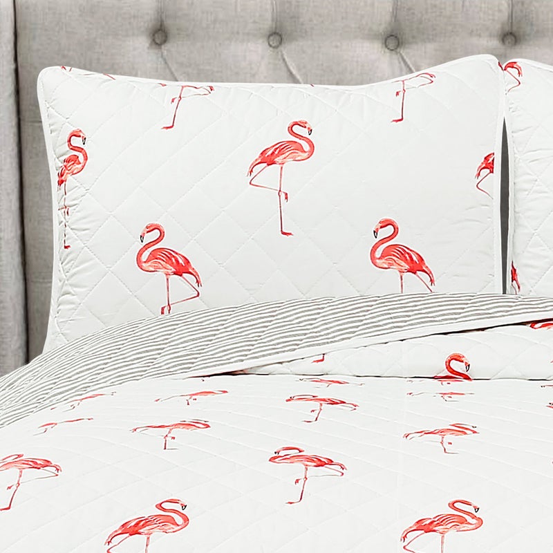 Lush Decor Kelly Flamingo Quilt Reversible 3 Piece Bedding Set with Pillow Shams, Full Queen, Coral and White - Image 3