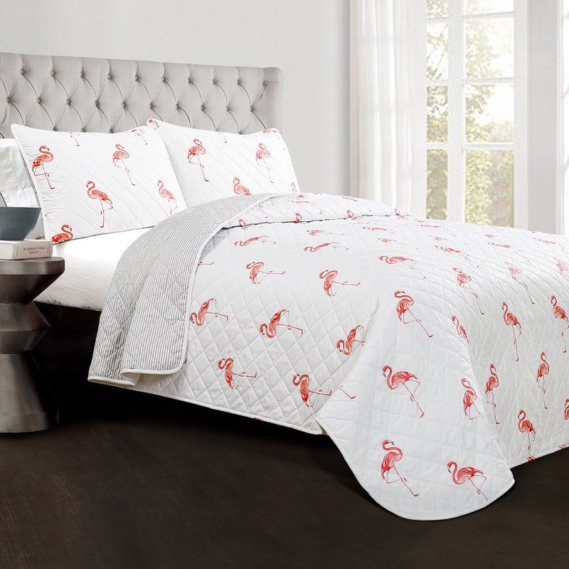 Lush Decor Kelly Flamingo Quilt Reversible 3 Piece Bedding Set with Pillow Shams, Full Queen, Coral and White - Image 2