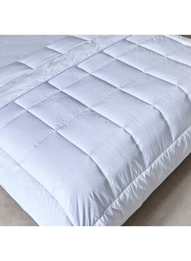 Home Box PureShield King Antimicrobial Microfiber Duvet 220 x 220 cm  - Image 3