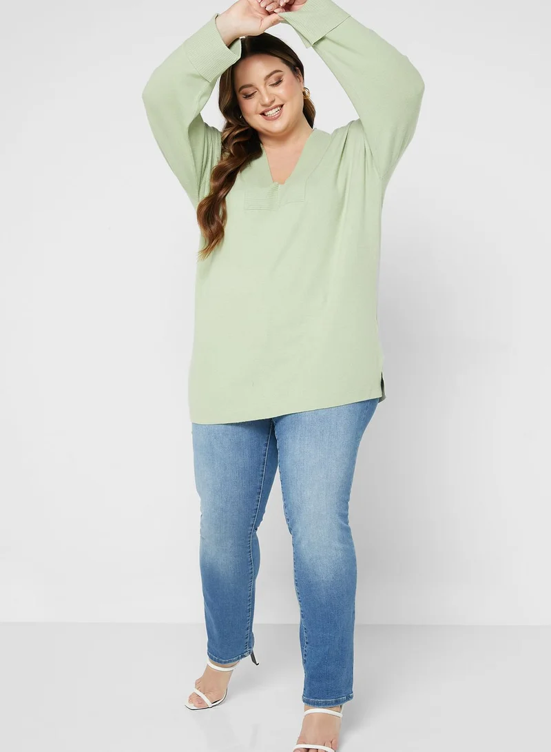 Vero Moda Curve V-Neck Knitted Sweater