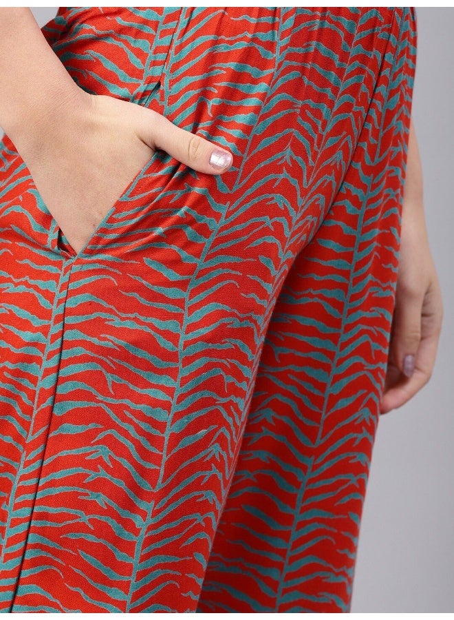 AKS AKS Women Paisley Printed Straight Kurta With Palazzos  - Image 3