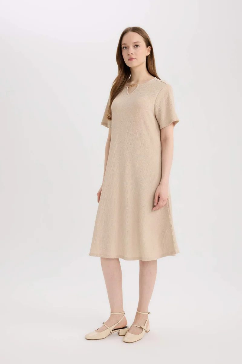 DeFacto Regular Fit Open Neck Basic Crepe Midi Dress
