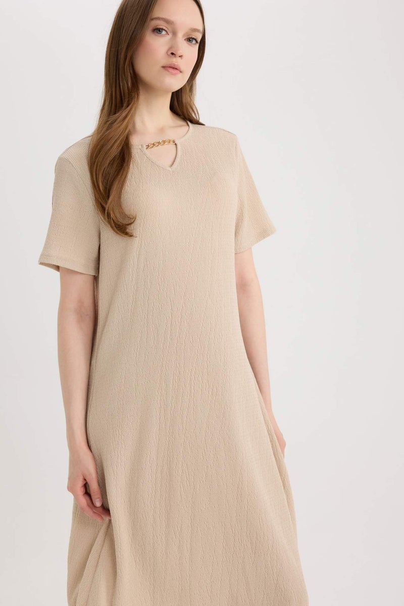 DeFacto Regular Fit Open Neck Basic Crepe Midi Dress - Image 4