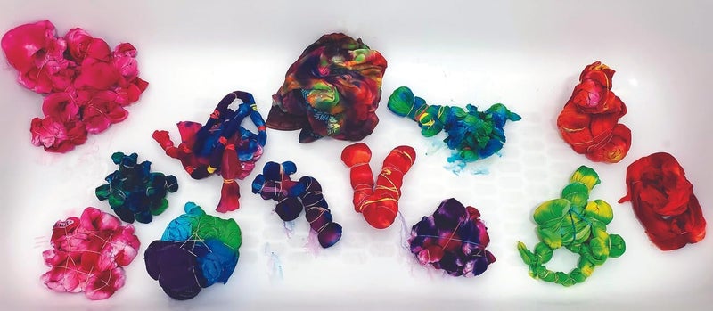 Jacquard Procion MX Dye in Peach - 1 Pound Concentrated Powder for Natural Fibers - Image 3