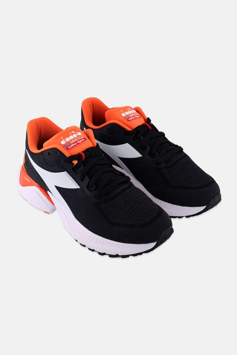 DIADORA أحذية رياضية نسائية ميثوس بلاشيلد واسعة برباط، سوداء - Image 1