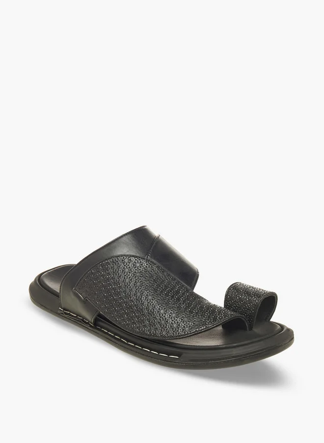 الواحة Men Toe Loop Detail Arabic Sandals