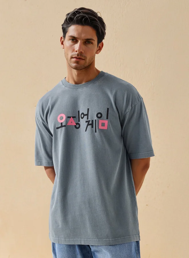 سبلاش فيڤ تيشيرت بطبعة لعبة الحبار بياقة دائرية وأكمام قصيرة