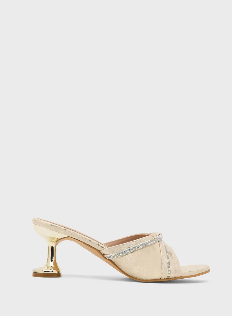 بيتك ستيبس Heeled Occasion Sandal