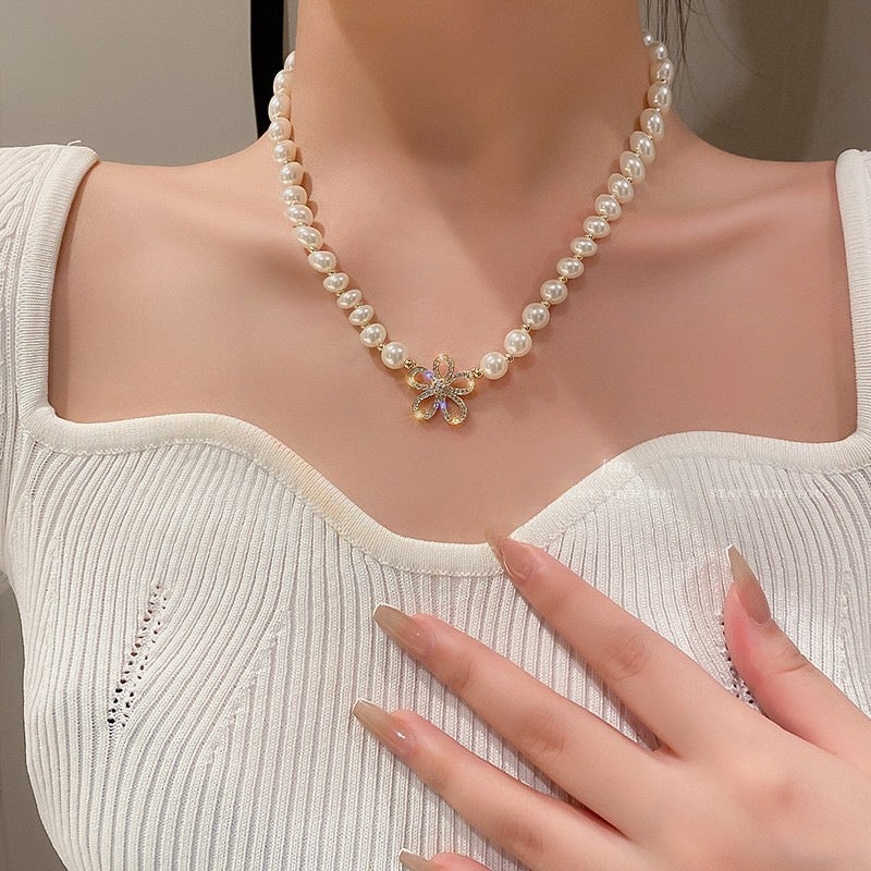 Generic Korean Layered Pearl Tassel Choker Necklace 18. Micro-inlaid flower necklace 