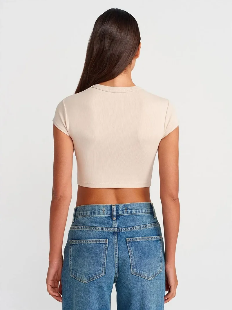 Dilvin DILVIN Women's Slim Fit Crop Crew Neck T-Shirt