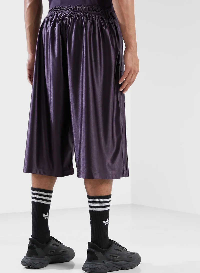 adidas Originals Fashion Oversized Shorts