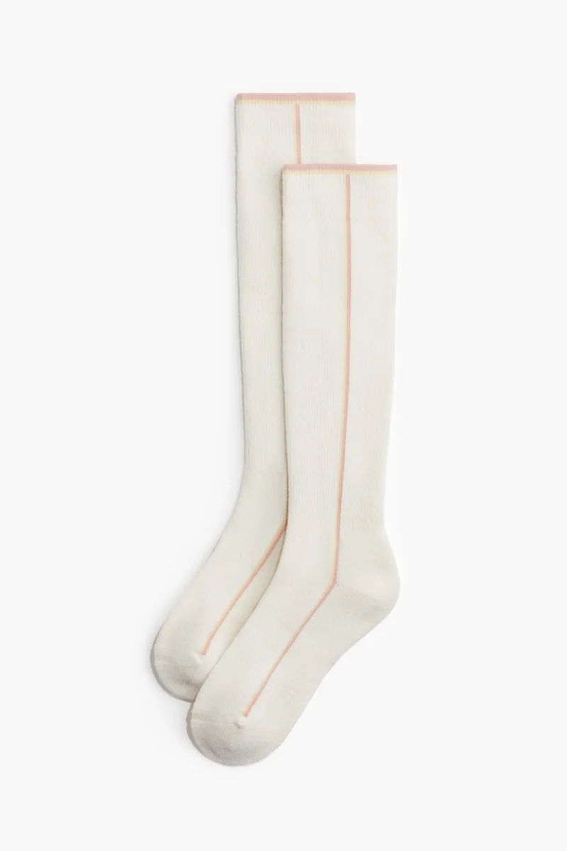 اتش اند ام جوارب تزلج