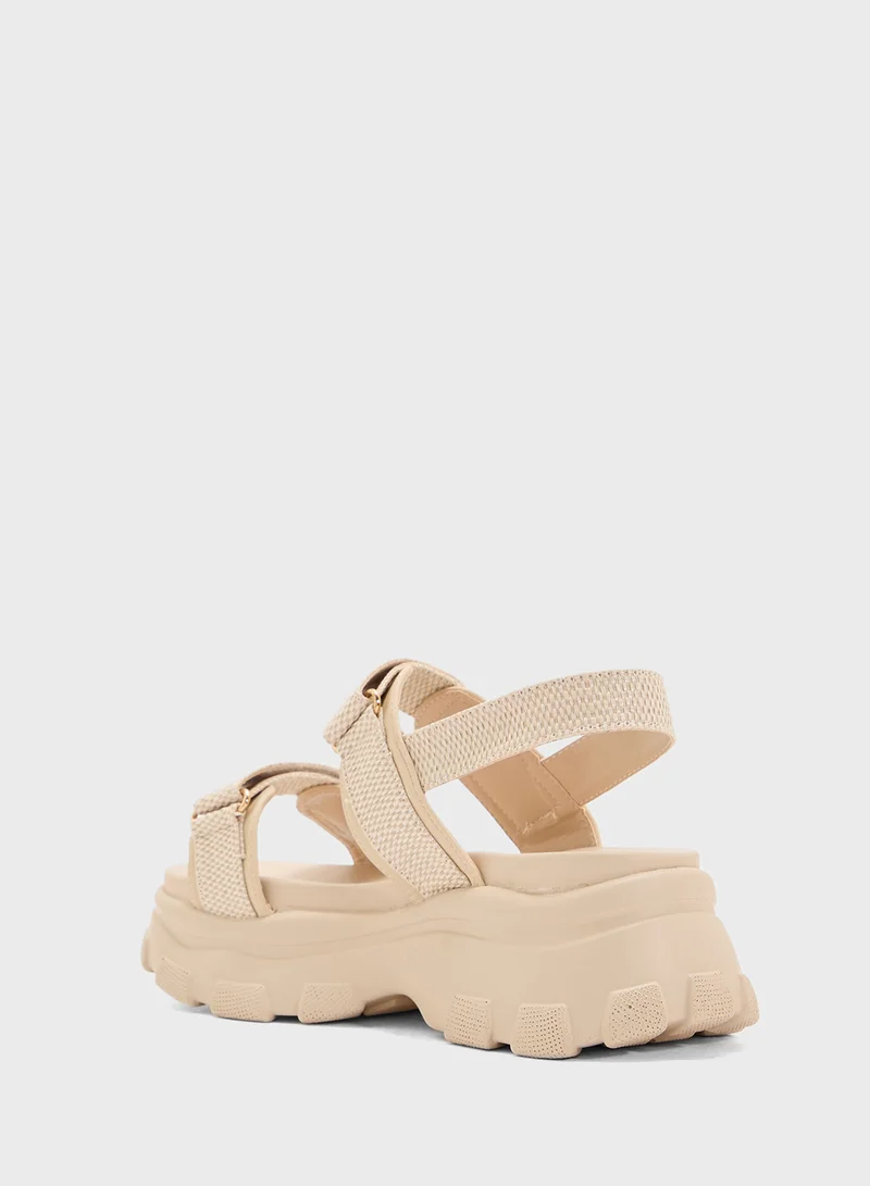 OZZO Chunky Flat Sandal