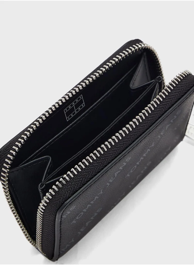 TOMMY JEANS Long Around Zip Wallets