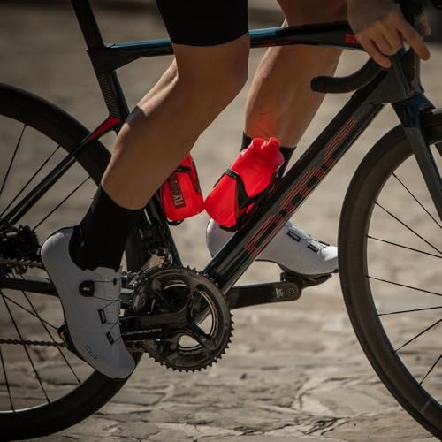 Elite Vico Carbon Bottle Cage – Glossy Black with White Graphic – Ultra-Lightweight Italian Carbon Fiber - Image 4