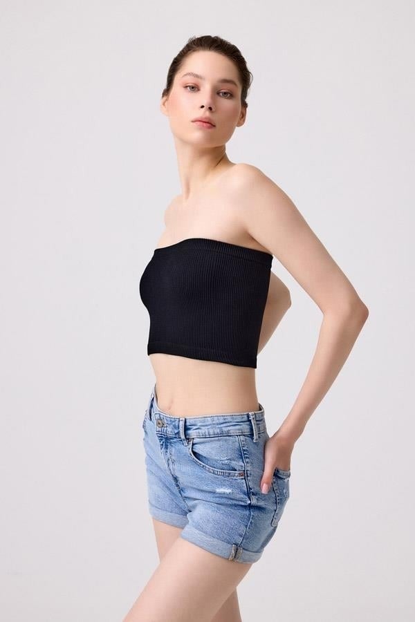 COTTONHILL بريميوم - توب قصير بلا حمالات نسائي أسود بدون seams  - Image 3