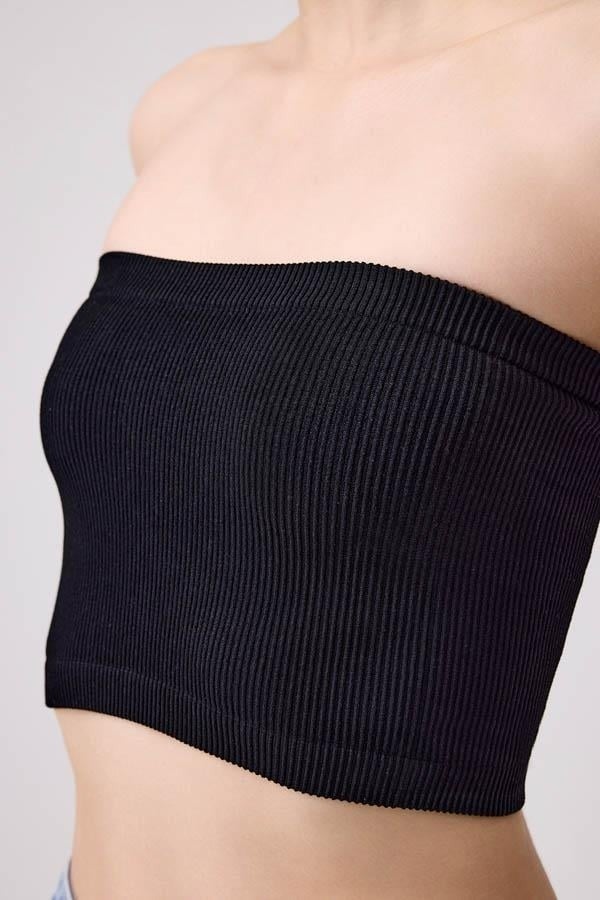 COTTONHILL بريميوم - توب قصير بلا حمالات نسائي أسود بدون seams  - Image 1