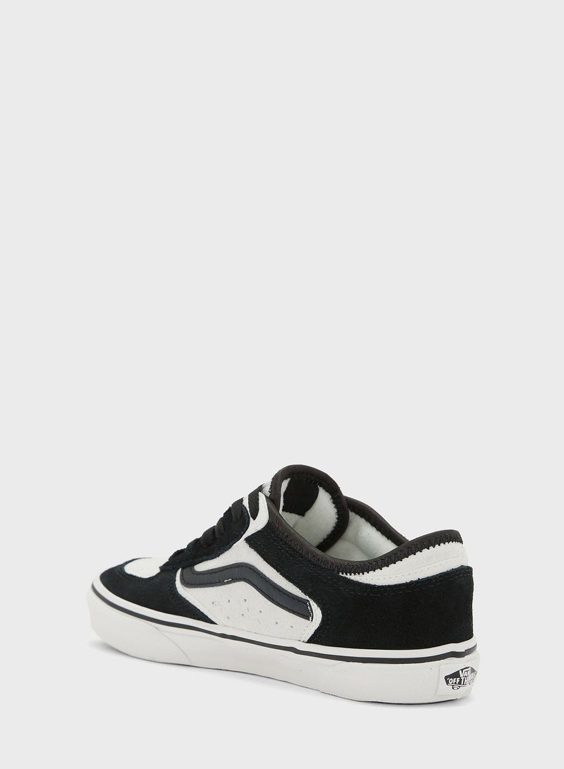 VANS Junior Rowley Classic Sneakers - Image 2