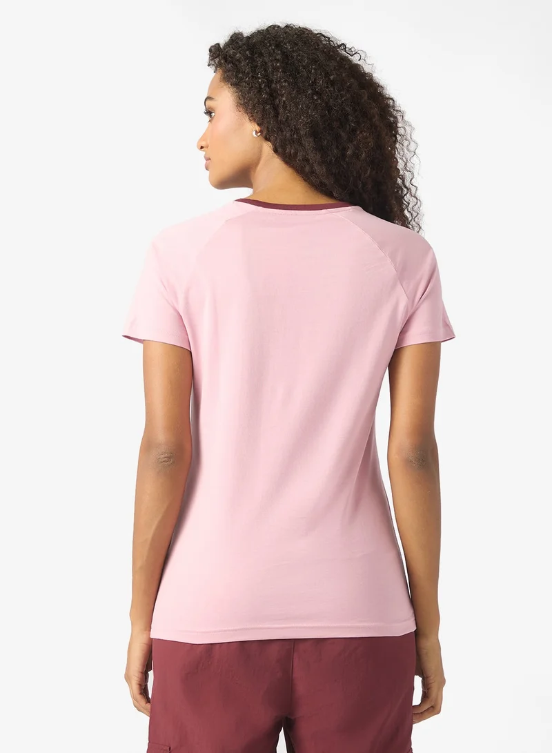 PUMA Graphic Logo T-Shirt