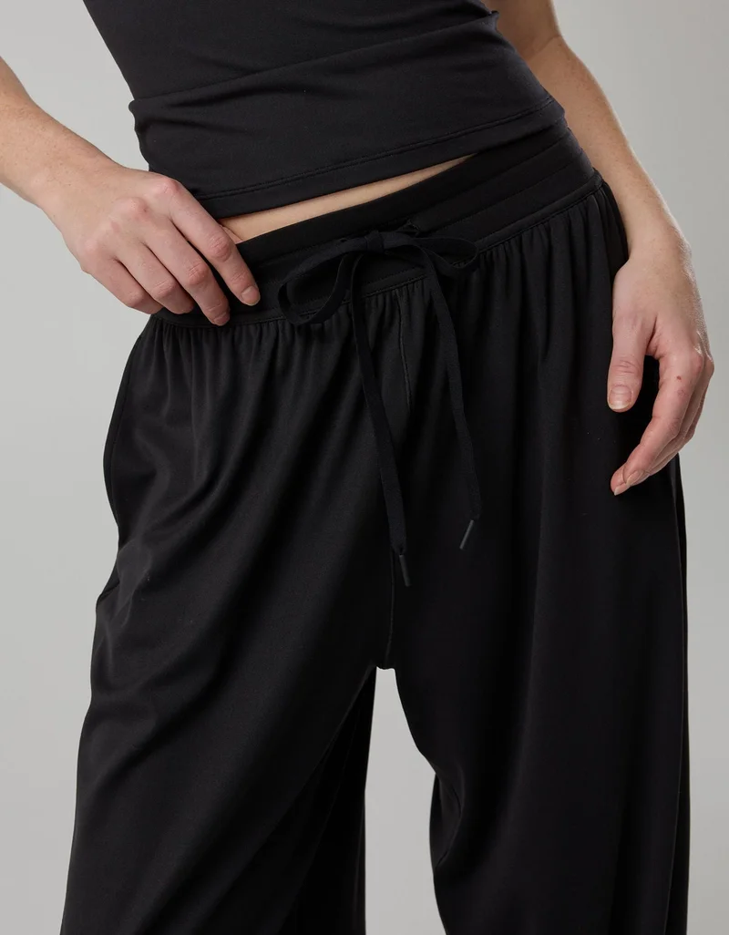 Aerie OFFLINE By Aerie Real Me Baggy Jogger