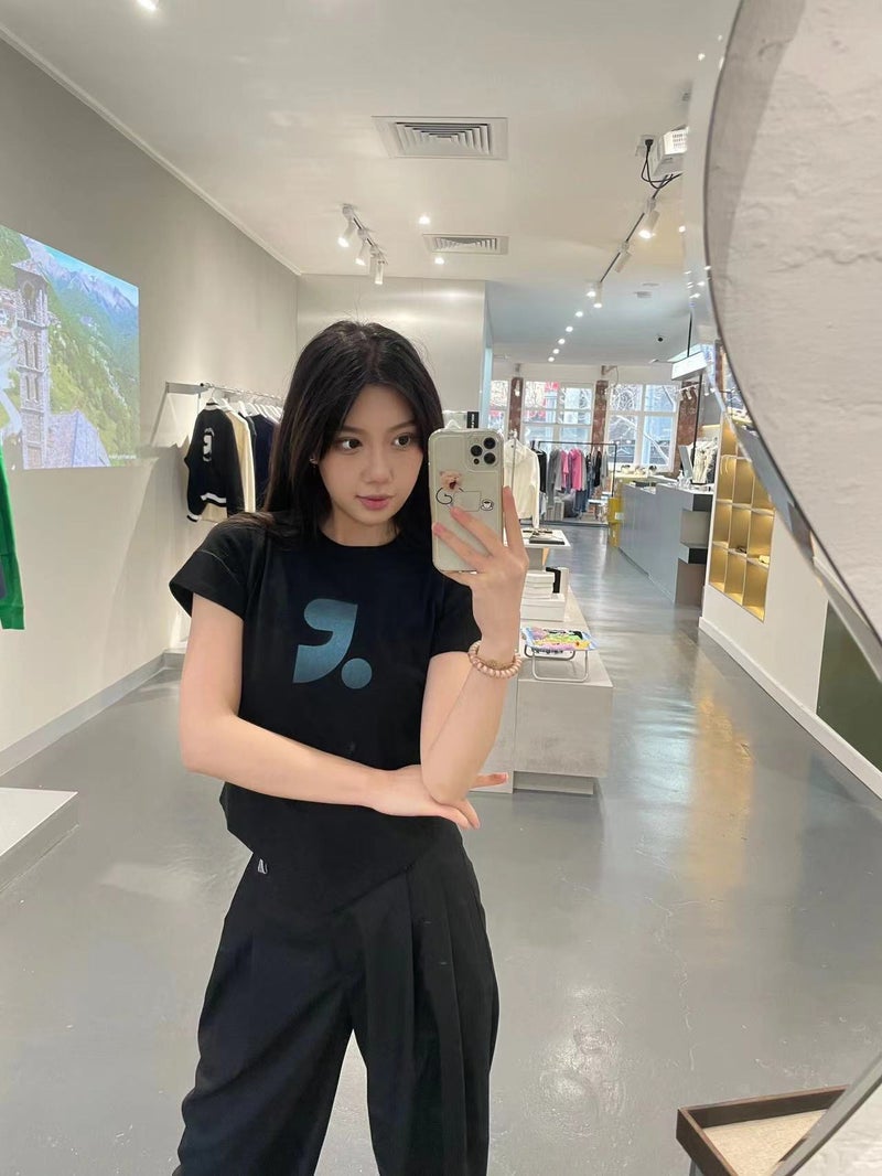 Korean Casual T-Shirt For Women, Girl Half-Length Short-Sleeve Round-Neck T-Shirt, Sports Ins Style Short T-Shirt With 3D Effect - Image 4