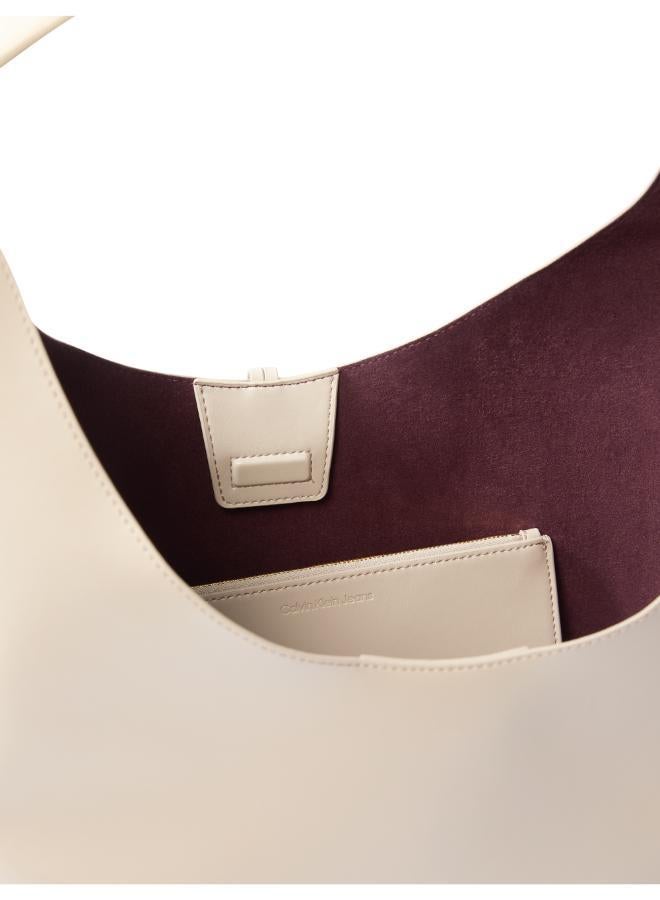 CALVIN KLEIN Casual Shoulder Bag - Image 3