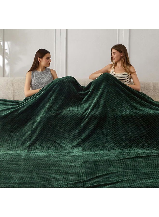 cOOva Cozy Soft Seamless Big Blanket Oversized 120x120 Inches,350GSM Luxury Jacquard Extra Large Family Blanket,Lightweight Plush Warm for Bedding and Traveling Camping Gift,Forest Green - Image 2