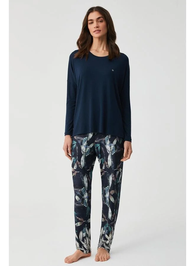 Penye Mood Soft-textured pajama set.
