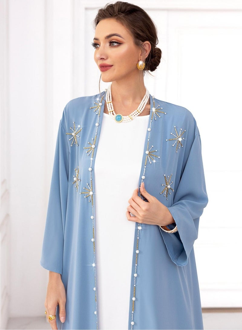 Saraia عباءة زرقاء مزينة أنيقة مع فستان أبيض - Image 3