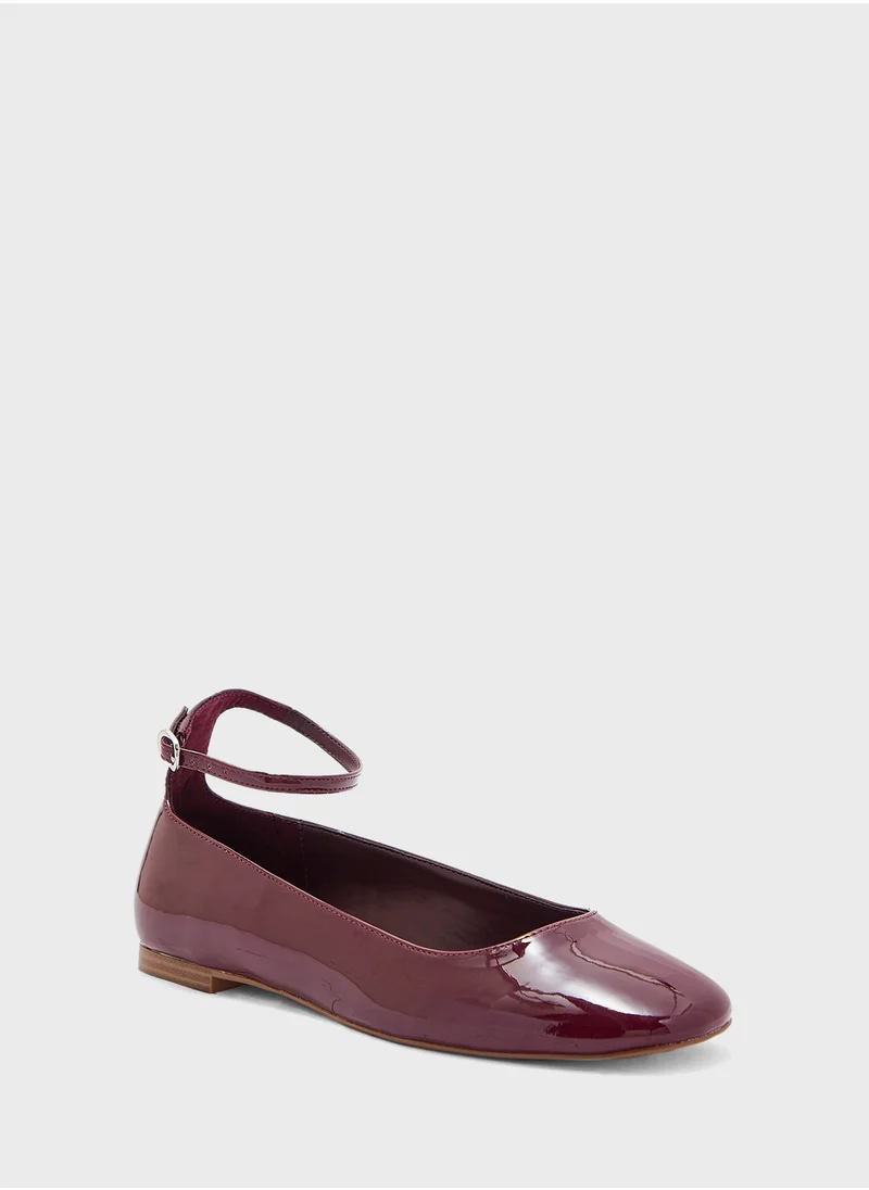 MANGO Patent Leather-Effect Ballet Flats