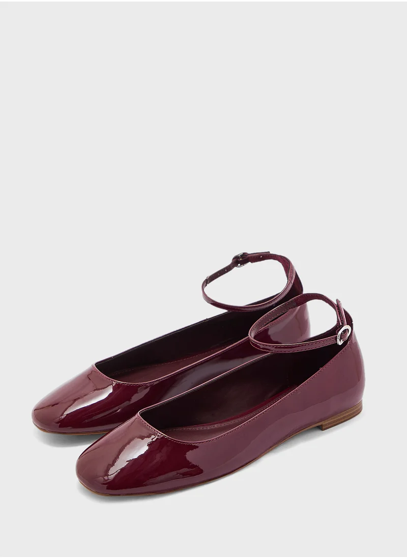 MANGO Patent Leather-Effect Ballet Flats
