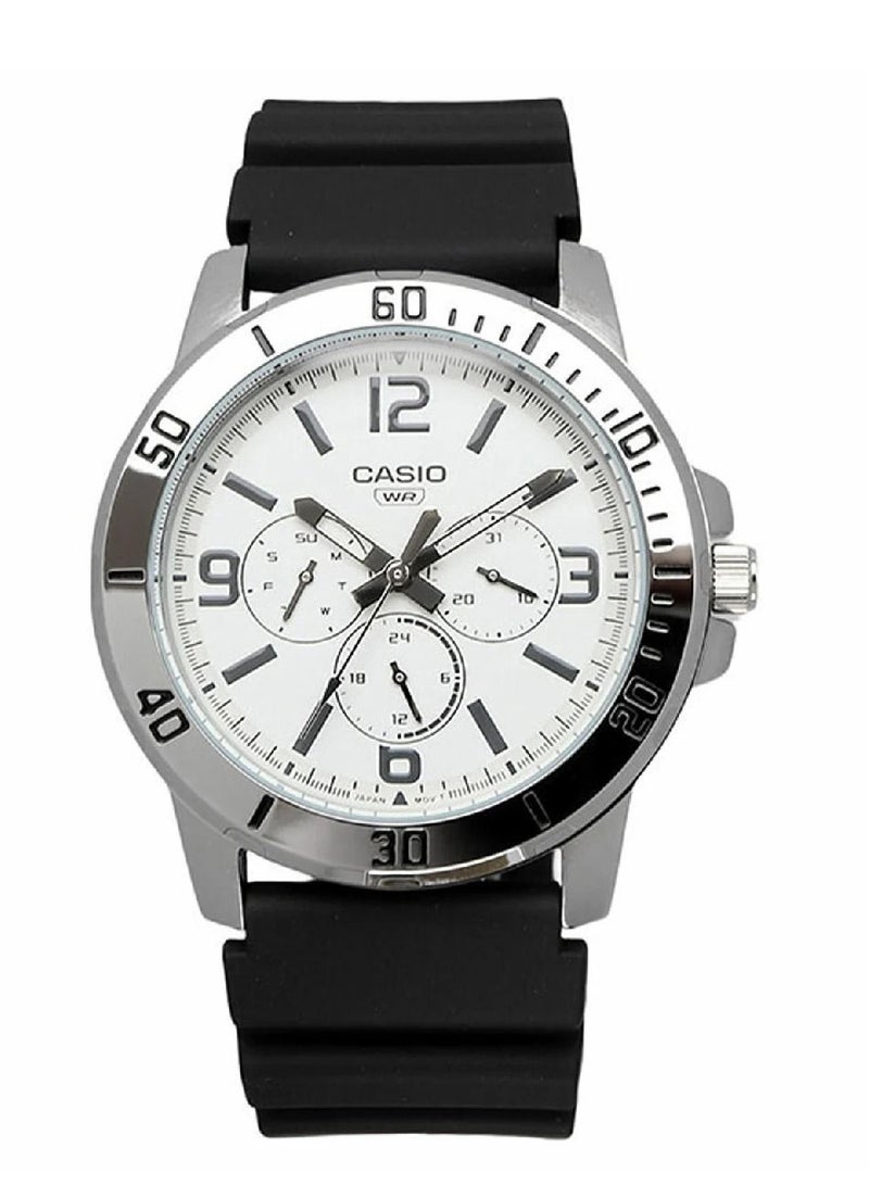 CASIO Men's watch analog MTP-VD300-7BUDF - Image 1