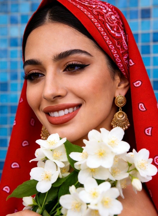 Classic Red and White Paisley Bandana Versatile Cotton Headscarf Multi Use Neck Scarf Hair Wrap and Face Cover for Daily Styling Outdoor Activities or Casual Fashion - Image 5