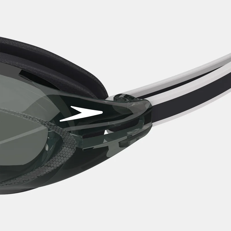 speedo Vanquisher 3.0 Swimming Goggles