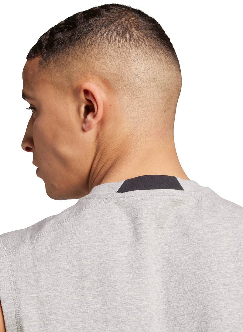 adidas تيشيرت رجالي بدون أكمام رمادي - Image 4