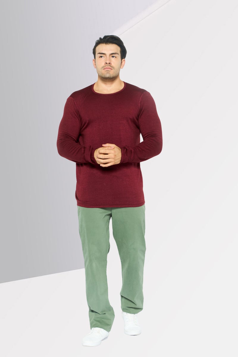 IKKS سويت شيرت رجالي بأكمام طويلة منقوش، أحمر روبي - Image 2