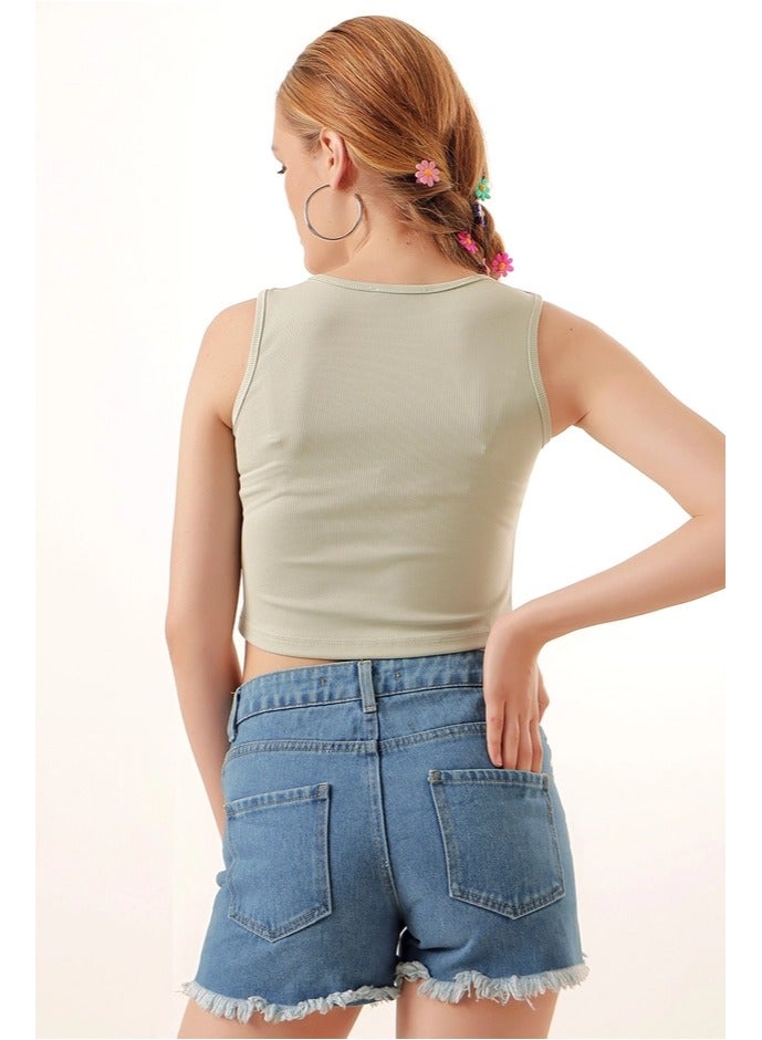 BIG DART Mint Green Crop Top - Image 2