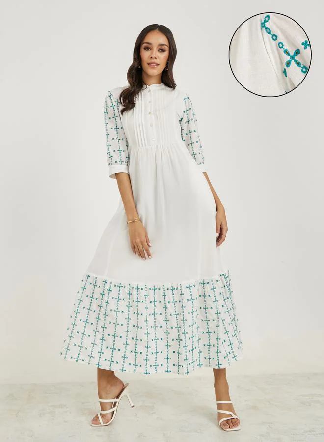 ستايلي Embroidered Schiffli Detail A-Line Maxi Dress