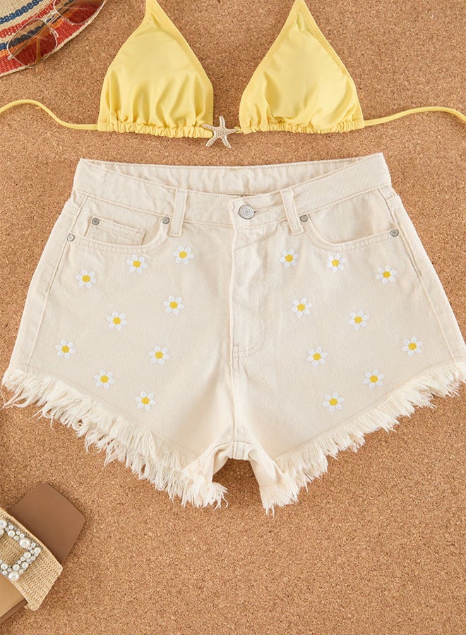 trendyol Beige Embroidered Denim Beach Shorts  - Image 4
