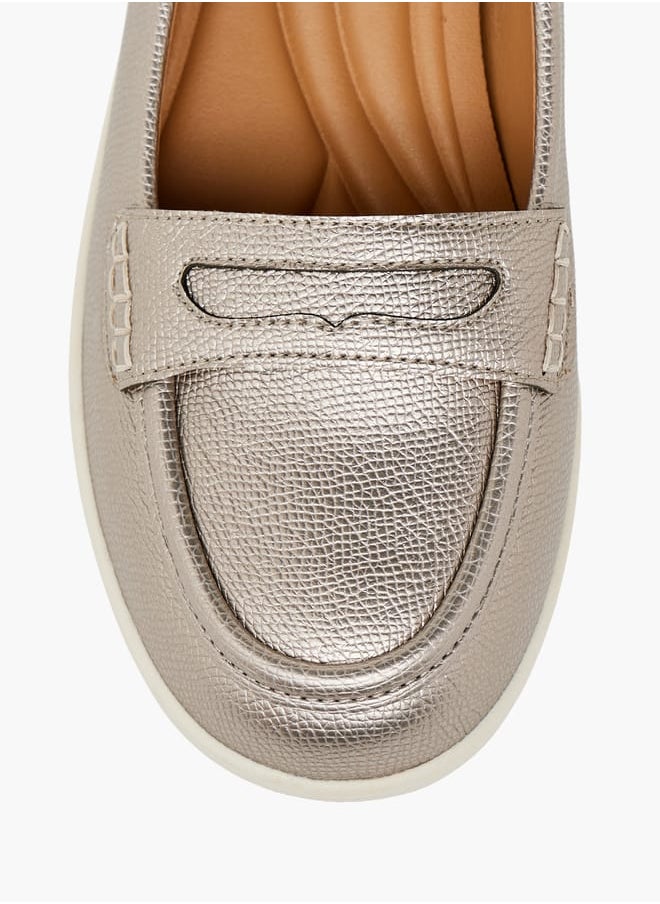 Le Confort Women Cutout Detail Slip-On Moccasins  - Image 4