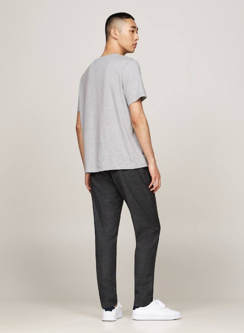 تومي هيلفيغر تيشرت بفتحة رقبة مستديرة وتصميم مرقط - Image 2