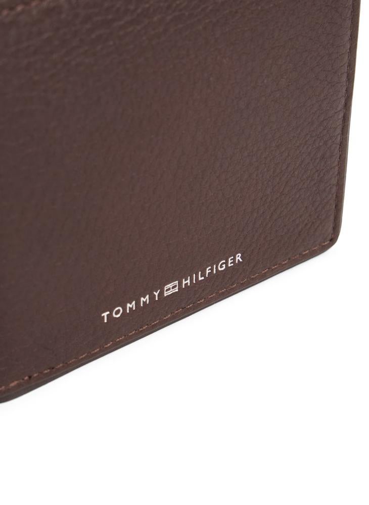 TOMMY HILFIGER Logo Bi-fold Wallet - Image 3