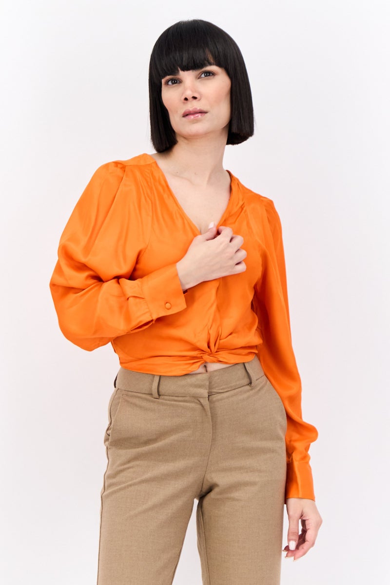 MANGO بلوزة نسائية بأكمام طويلة على شكل حرف V، برتقالية - Image 1